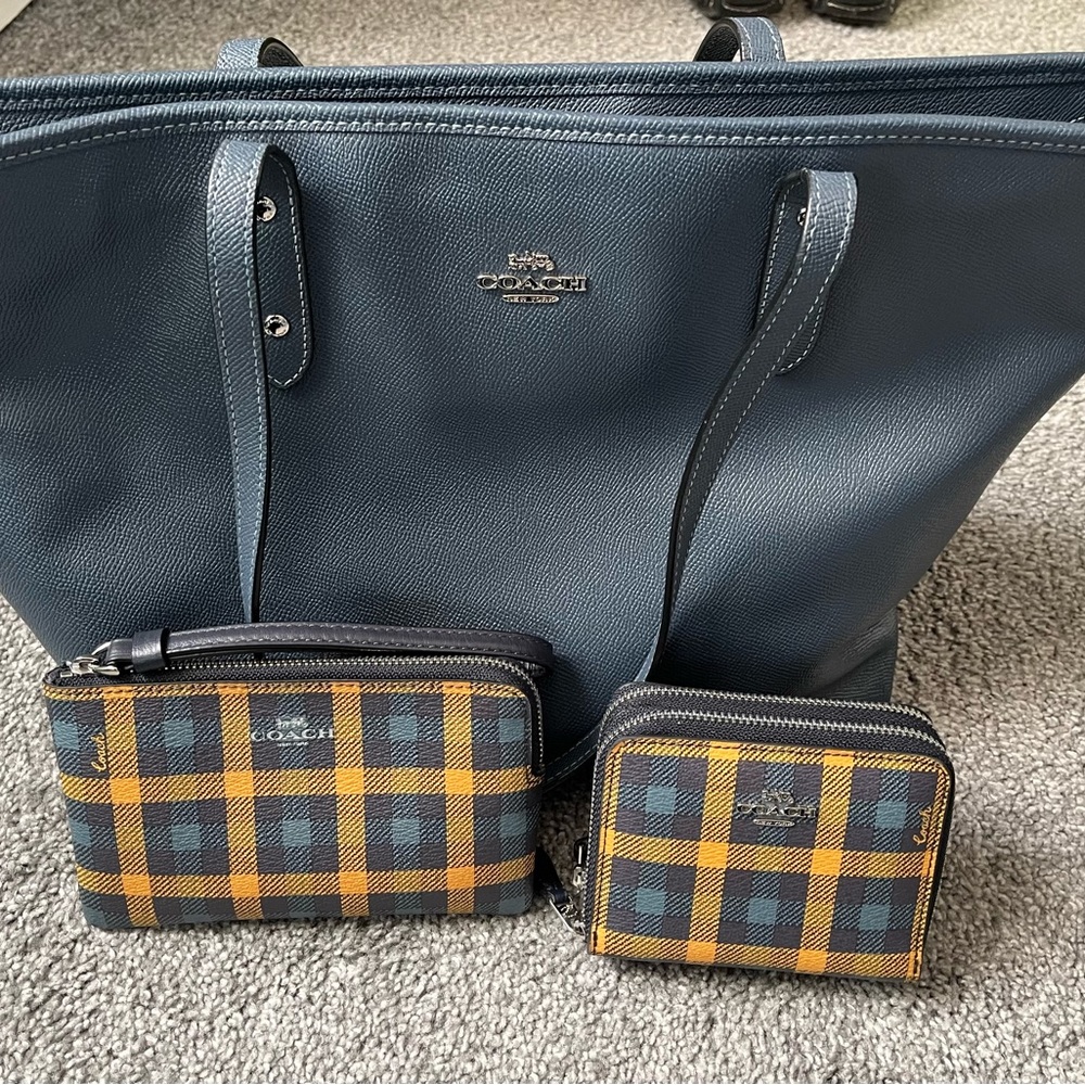 Coach purse with two wallet